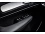 Volvo XC40 2.0 B4 Plus Dark | Trekhaak | Panoramadak | Lichtmetalen Velgen 19 inch | All-Season banden | Harman Kardon Audio | Achteruitrijcamera | Parkeersensoren | Keyless Entry | Elektrische Achterklep | Elektrisch Verstelbare Voorstoelen | Stoelverwarming | Google Navigatie | Apple Carplay | Android Auto