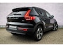 Volvo XC40 2.0 B4 Plus Dark | Trekhaak | Panoramadak | Lichtmetalen Velgen 19 inch | All-Season banden | Harman Kardon Audio | Achteruitrijcamera | Parkeersensoren | Keyless Entry | Elektrische Achterklep | Elektrisch Verstelbare Voorstoelen | Stoelverwarming | Google Navigatie | Apple Carplay | Android Auto