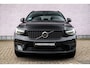 Volvo XC40 2.0 B4 Plus Dark | Trekhaak | Panoramadak | Lichtmetalen Velgen 19 inch | All-Season banden | Harman Kardon Audio | Achteruitrijcamera | Parkeersensoren | Keyless Entry | Elektrische Achterklep | Elektrisch Verstelbare Voorstoelen | Stoelverwarming | Google Navigatie | Apple Carplay | Android Auto