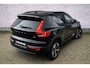 Volvo XC40 2.0 B4 Plus Dark | Trekhaak | Panoramadak | Lichtmetalen Velgen 19 inch | All-Season banden | Harman Kardon Audio | Achteruitrijcamera | Parkeersensoren | Keyless Entry | Elektrische Achterklep | Elektrisch Verstelbare Voorstoelen | Stoelverwarming | Google Navigatie | Apple Carplay | Android Auto