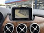 Mercedes-Benz B-klasse 180 Ambition / Nieuwe-Ketting / Grote-Beurt / NL-Auto / Automaat / Cruise-Control / Trekhaak / Leder / Navi / Radio-Bluetooth / Houtafwerking-Interieur / Flippers / PDC V+A / 16'' LMV / All-Season / ENZ.