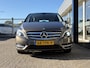 Mercedes-Benz B-klasse 180 Ambition / Nieuwe-Ketting / Grote-Beurt / NL-Auto / Automaat / Cruise-Control / Trekhaak / Leder / Navi / Radio-Bluetooth / Houtafwerking-Interieur / Flippers / PDC V+A / 16'' LMV / All-Season / ENZ.