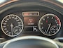 Mercedes-Benz B-klasse 180 Ambition / Nieuwe-Ketting / Grote-Beurt / NL-Auto / Automaat / Cruise-Control / Trekhaak / Leder / Navi / Radio-Bluetooth / Houtafwerking-Interieur / Flippers / PDC V+A / 16'' LMV / All-Season / ENZ.