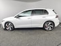 Volkswagen Golf 1.5 eHybrid GTE | Camera | Leder | Pano | Adaptieve demping | Head-Up | Matrix LED | Stoelventilatie | 18"Lichtmetaal |