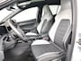 Volkswagen Golf 1.5 eHybrid GTE | Camera | Leder | Pano | Adaptieve demping | Head-Up | Matrix LED | Stoelventilatie | 18"Lichtmetaal |