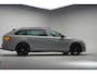 Skoda Superb COMBI 1.4 TSI iV PHEV Sportline Aut. [ Panorama Trekhaak Adapt.cruise ]