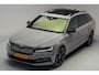 Skoda Superb COMBI 1.4 TSI iV PHEV Sportline Aut. [ Panorama Trekhaak Adapt.cruise ]