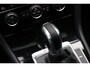 Volkswagen Golf 2.0 TSI 4Motion R *Akra*Pano*Dynaudio*DCC*Camera*
