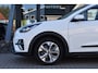 Kia Niro EV E-Niro DynamicPlusLine 64 kWh | SOH 97,5% | NAP | STOELVERWARMING | CAMERA | SCHUIFKANTELDAK