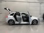 Mercedes-Benz B-klasse 200 AMG aut. 58.889KM/PANO/TREKHAAK/MEMORY/LED/CAMERA/CARBON/18" AMG/AMG-SPORT-STOELEN/DODE-HOEK/LANE-ASSIST/EL.A.KLEP/PRIVACY/DONKERE-HEMEL/NIGHT-PAKKET/IRIDIUM-SILVER/UNIEKE AUTO,ABSOLUTE NIEUWSTAAT