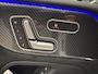 Mercedes-Benz B-klasse 200 AMG aut. 58.889KM/PANO/TREKHAAK/MEMORY/LED/CAMERA/CARBON/18" AMG/AMG-SPORT-STOELEN/DODE-HOEK/LANE-ASSIST/EL.A.KLEP/PRIVACY/DONKERE-HEMEL/NIGHT-PAKKET/IRIDIUM-SILVER/UNIEKE AUTO,ABSOLUTE NIEUWSTAAT