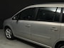 Opel Zafira 2.2 Business *7-Persoons*Navi*
