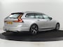 Volvo V90 2.0 B4 R-Design | Panoramadak | Leder | Stuur/stoelverwarming | Trekhaak | harman/kardon | Head-up | Adaptive cruise | 360 camera | Full LED |