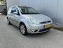Ford Fiesta 1.4-16V Ghia, nwe distributie, AIRCO
