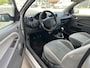 Ford Fiesta 1.4-16V Ghia, nwe distributie, AIRCO
