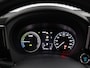 Mitsubishi Outlander 2.0 PHEV instyle+ Bluetooth, Cruise control adaptief, Parkeersensor voor en achter, Rondomzicht camera, Verwarmde voorruit Een ruime en luxe SUV met een comfortabele uitstraling en veel praktische mogelijkheden. Dankzij de plug-in hybride aandrijving combineert hij kracht en comfort met een efficiënte rijervaring