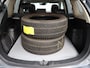 Mitsubishi Outlander 2.0 PHEV instyle+ Bluetooth, Cruise control adaptief, Parkeersensor voor en achter, Rondomzicht camera, Verwarmde voorruit Een ruime en luxe SUV met een comfortabele uitstraling en veel praktische mogelijkheden. Dankzij de plug-in hybride aandrijving combineert hij kracht en comfort met een efficiënte rijervaring