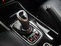 Mitsubishi Outlander 2.0 PHEV instyle+ Bluetooth, Cruise control adaptief, Parkeersensor voor en achter, Rondomzicht camera, Verwarmde voorruit Een ruime en luxe SUV met een comfortabele uitstraling en veel praktische mogelijkheden. Dankzij de plug-in hybride aandrijving combineert hij kracht en comfort met een efficiënte rijervaring