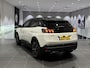 Peugeot 3008 1.6 HYbrid 225 GT Automaat | Climate Control | Elek. Schuif / Kantel Dak | Elek. Kofferklep | Voorstoelen Verwarmd | Full Map Navigatie | Apple Carplay / Android Auto | Camera | Parkeersensoren