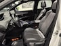 Peugeot 3008 1.6 HYbrid 225 GT Automaat | Climate Control | Elek. Schuif / Kantel Dak | Elek. Kofferklep | Voorstoelen Verwarmd | Full Map Navigatie | Apple Carplay / Android Auto | Camera | Parkeersensoren
