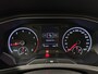 Volkswagen T-Roc 1.0 TSI Style Business CARPLAY NAVI ADAPTIEF CRUISE LM ECC STOELVERWARMING.