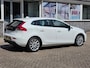 Volvo V40 1.6 T3 Momentum Camera Navi Apk Tm 11-2027