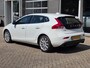 Volvo V40 1.6 T3 Momentum Camera Navi Apk Tm 11-2027