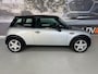 MINI Cooper 1.6 COOPER CHILI / 111453 km / APK t/m 02-05-2027 / Documentatie aanwezig.