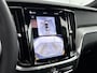 Volvo V60 T8 Recharge Plus Dark | 18" | Panoramadak | Head-Up | Trekhaak | Elektr. verst. Sportstoelen | 360 Camera | Stoel/Stuur/Achterbankverwarming