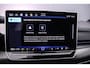 Volkswagen Golf Variant R-Line 1.5 eTSI 150pk DSG Automaat Adaptive cruise control, Achteruitrijcamera, Stoelverwarming, Parkeersensoren, LED koplampen, Stuurwiel verwarmd