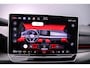 Volkswagen Golf Variant R-Line 1.5 eTSI 150pk DSG Automaat Adaptive cruise control, Achteruitrijcamera, Stoelverwarming, Parkeersensoren, LED koplampen, Stuurwiel verwarmd