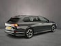 Volkswagen Golf Variant R-Line 1.5 eTSI 150pk DSG Automaat Adaptive cruise control, Achteruitrijcamera, Stoelverwarming, Parkeersensoren, LED koplampen, Stuurwiel verwarmd