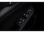 Volkswagen Golf Variant R-Line 1.5 eTSI 150pk DSG Automaat Adaptive cruise control, Achteruitrijcamera, Stoelverwarming, Parkeersensoren, LED koplampen, Stuurwiel verwarmd