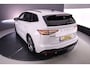 Skoda Enyaq iV 60 Sportline 180pk Automaat Trekhaak, Adaptive cruise control, Navigatie, Achteruitrijcamera, Stoelverwarming, LED matrix koplampen, Parkeersensoren, Stuurwiel verwarmd