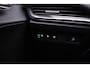 Skoda Enyaq iV 60 Sportline 180pk Automaat Trekhaak, Adaptive cruise control, Navigatie, Achteruitrijcamera, Stoelverwarming, LED matrix koplampen, Parkeersensoren, Stuurwiel verwarmd