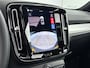 Volvo XC40 B4 Plus Dark | 19" Allseason | Panoramadak | Leder/Nubuck | Trekhaak | Harman Kardon | Elektr. verst. Stoelen | Parkeercamera | Stoel/Stuurverwarming