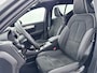 Volvo XC40 B4 Plus Dark | 19" Allseason | Panoramadak | Leder/Nubuck | Trekhaak | Harman Kardon | Elektr. verst. Stoelen | Parkeercamera | Stoel/Stuurverwarming