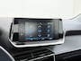 Peugeot e-208 EV 5Drs Automaat Apple Carplay Android Auto Navi* Ecc Cruise Control Active 50kWh Isofix Led Regen-Lichtsensor Keyless Dealeronderhouden