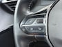 Peugeot e-208 EV 5Drs Automaat Apple Carplay Android Auto Navi* Ecc Cruise Control Active 50kWh Isofix Led Regen-Lichtsensor Keyless Dealeronderhouden