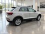 Volkswagen T-Roc 1.5 TSI Life Business | 1.500 KG TREKGEWICHT | TREKHAAK | CARPLAY | DIGITALE COCKPIT