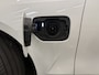 BMW 3-Serie 320e Edition CAMERA/LEER-SPORT/MEMORY/LIVE COCKPIT PRO/LED/CARPLAY/SFEER/18"/PRIVACY/SHADOW-LINE/MINERALWEISS PARELMOER/NET OH BEURT GEHAD
