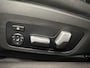 BMW 3-Serie 320e Edition CAMERA/LEER-SPORT/MEMORY/LIVE COCKPIT PRO/LED/CARPLAY/SFEER/18"/PRIVACY/SHADOW-LINE/MINERALWEISS PARELMOER/NET OH BEURT GEHAD