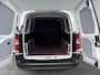 Peugeot e-Partner L2 50 kWh 136pk | ACTIE | 8 jaar garantie | 0% financial lease | 2-zits | Houten afwerking laadruimte | Verwarmbare vooruit en voorstoelen en stuurwiel | ECO LED koplampen | Multimedia | Draadloze Apple Carplay en Android Auto | Achteruitrijcamera | Parkeersensoren achter | Digital cockpit | Stuurwielbediening | Bestuurdersstoel comfort met armsteun | Tweede sleutel met afstandsbediening | Trekhaak voorbereiding | Reservewiel | van €32.315 voor €27.195 ex. BTW rijklaar