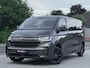 Volkswagen Transporter 2.5 L2H1 eHybrid Style 8-pers Caravelle Leder Navi 360-Cam Keyless Uniek/PHEV M-Led 2xSchuifd