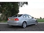 BMW 3-Serie 320i SCHUIFDAK XENON NIEUWE DISTRIBUTIEKETTING!
