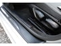 BMW 3-Serie 320i SCHUIFDAK XENON NIEUWE DISTRIBUTIEKETTING!