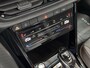 Volkswagen T-Roc 1.5 TSI R-Line Business - PANORAMADAK - AUTOMAAT - BEATS - BLACK PACK - IQ - TREKHAAK