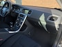 Volvo V60 1.6 T3 MOMENTUM | NL-AUTO! | NAVI! | CRUISE!