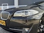 BMW 5-Serie Touring 525d High Executive Automaat | Leder | Camera | Navigatie | Xenon | Sensoren | Lichtmetaal