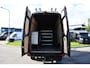 Mercedes-Benz Sprinter 319 V6 3.0 CDI L3H2 Black Edition FULL OPTIONS! Cruise, 360 Camera, Carplay, 10,5 Mbux, 190pk, 2 x Schuifdeur, Sper, LED, Leder, Stoelverwarming, Standkachel, Trekhaak, Uniek!
